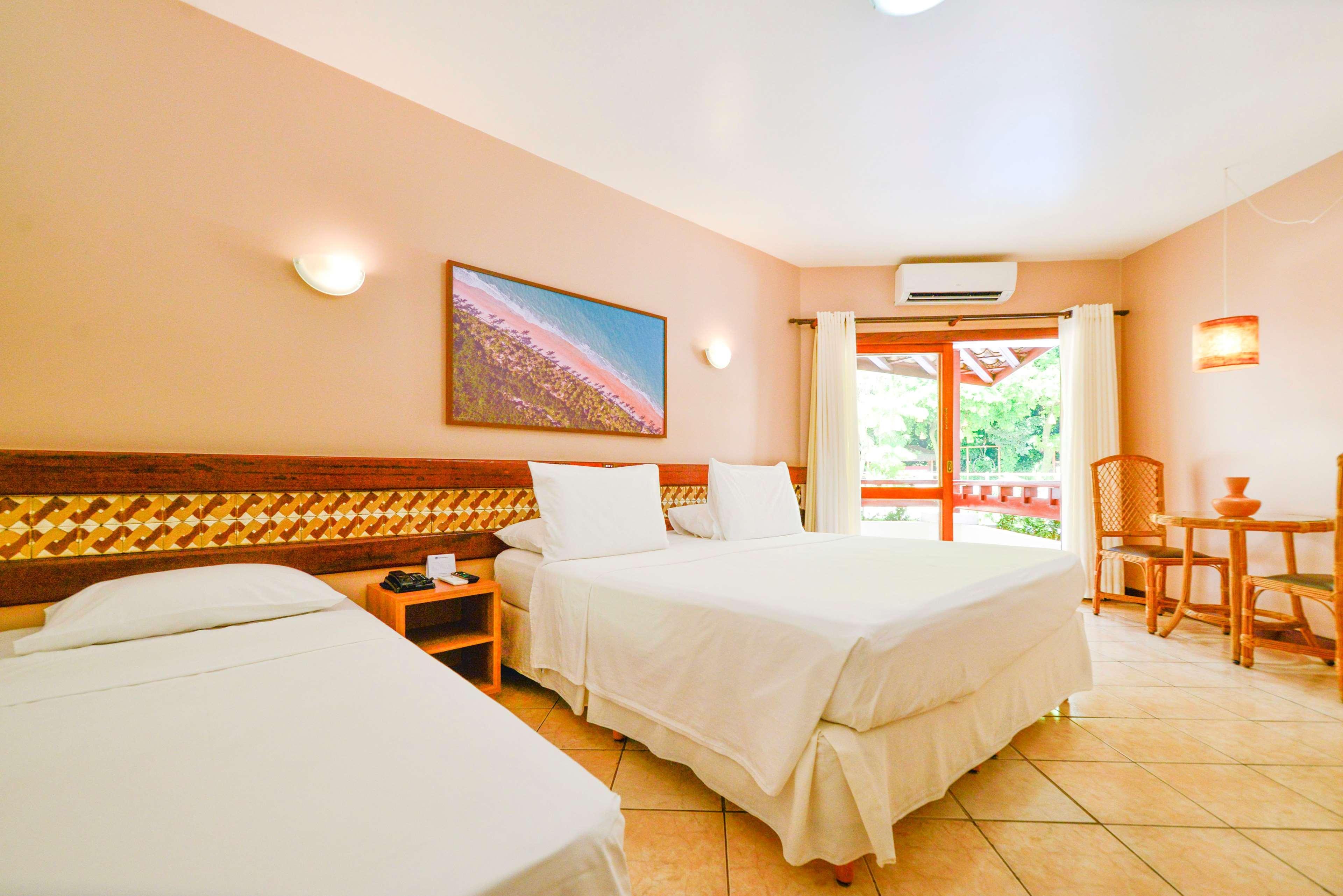 Western Shalimar Hotel
